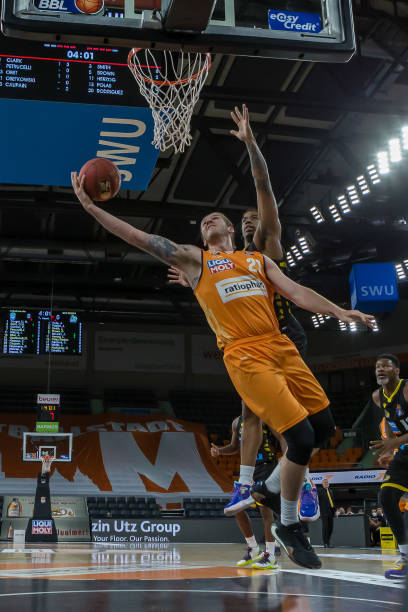 排给中国球 排给中国球