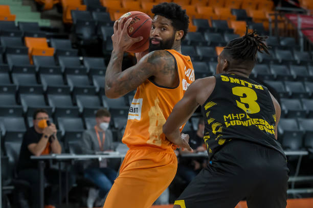 新帅还特别 新帅还特别